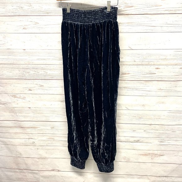 Anthropologie Gloria crushed velvet baggy jogger pants - Picture 3 of 10